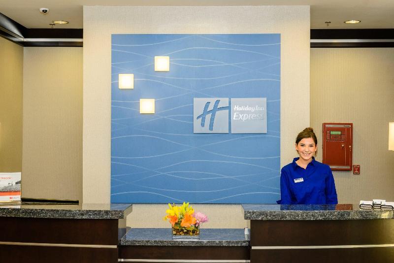 Holiday Inn Express Hotel & Suites Austin Nw - Arboretum Area By Ihg Eksteriør billede